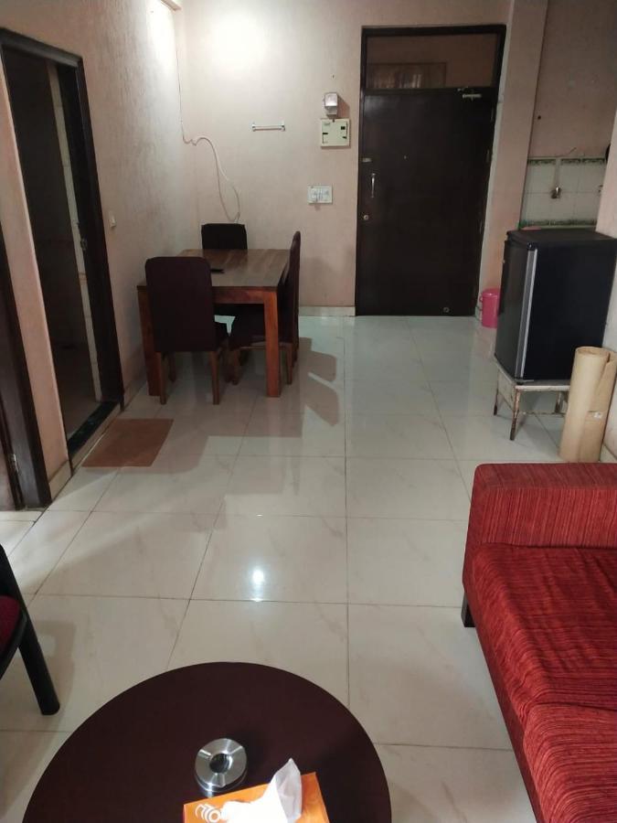 Mufis Homestay, Emerald Compound, New Palam Vihar-2 Gurgaon Exterior photo