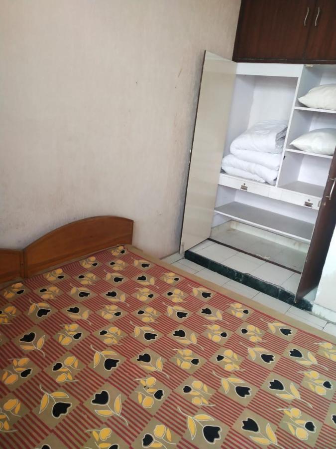 Mufis Homestay, Emerald Compound, New Palam Vihar-2 Gurgaon Exterior photo