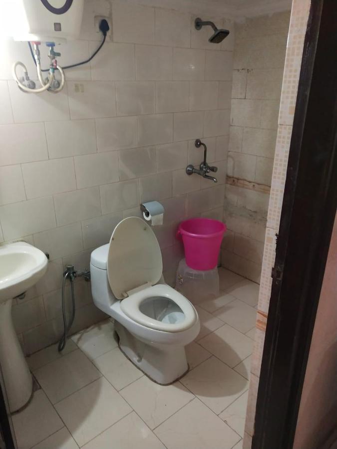 Mufis Homestay, Emerald Compound, New Palam Vihar-2 Gurgaon Exterior photo